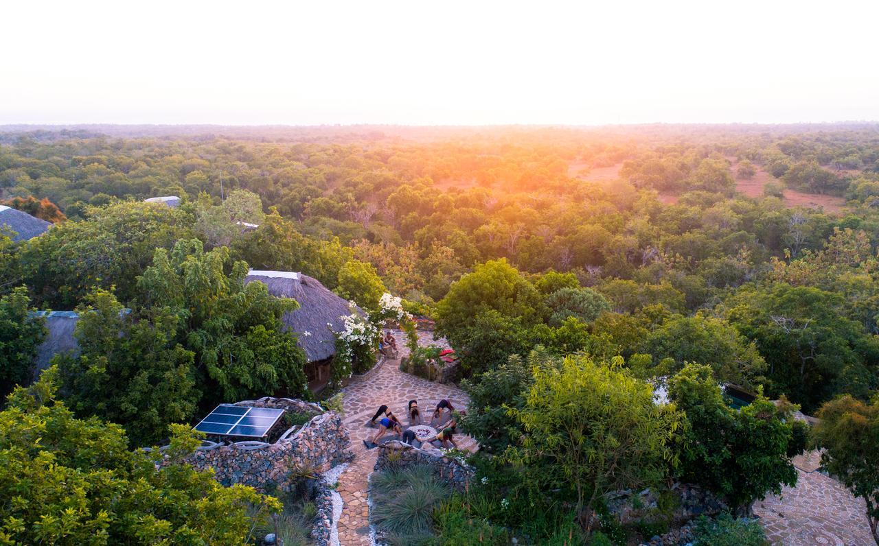 Utopia Rote Lodge Нембрала Екстер'єр фото