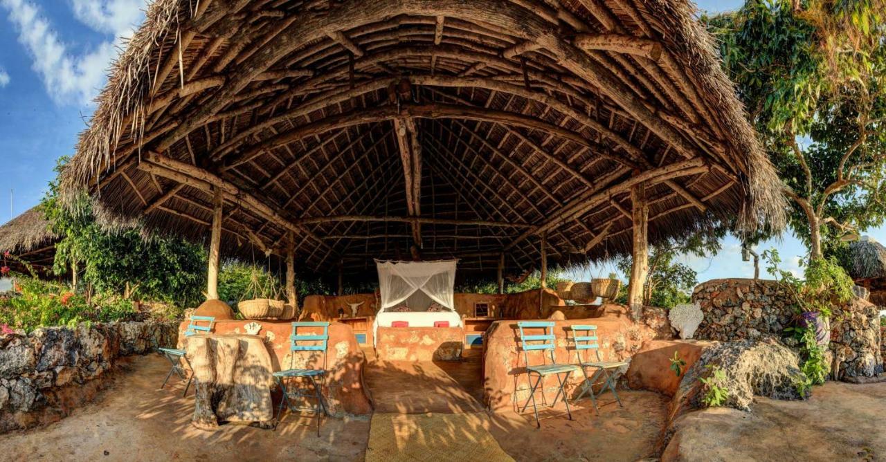 Utopia Rote Lodge Нембрала Екстер'єр фото