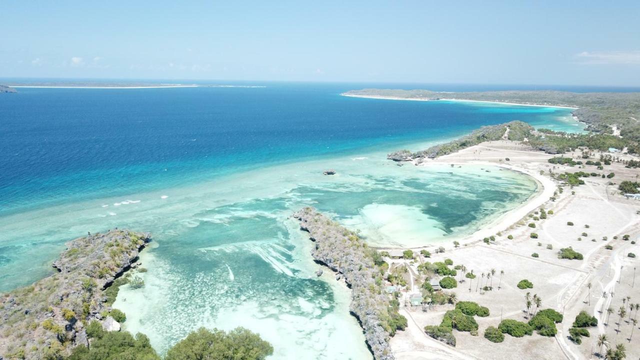 Utopia Rote Lodge Нембрала Екстер'єр фото